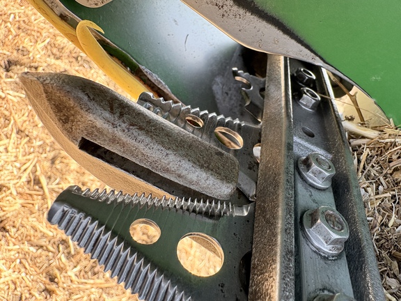 Used 2019 John Deere 735FD Combine Platforms at Horizon Ag & Turf in Lloydminster, AB - Photo39