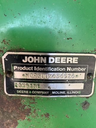 Photo of 1990 John Deere 9600