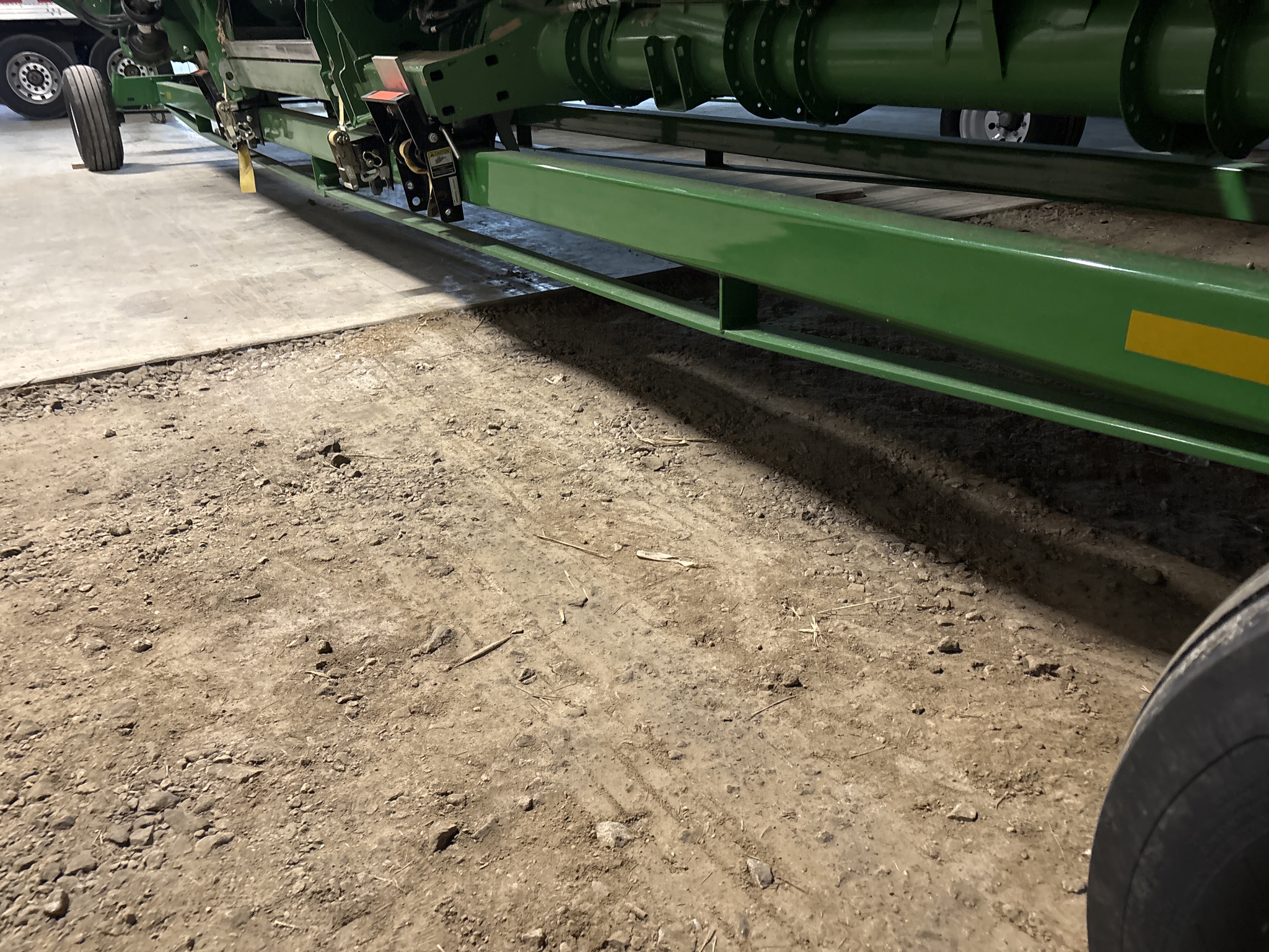 Used 2014 Unverferth AWS-36 Header carts at Koenig Equipment in Greenville, OH - PhotoXL0