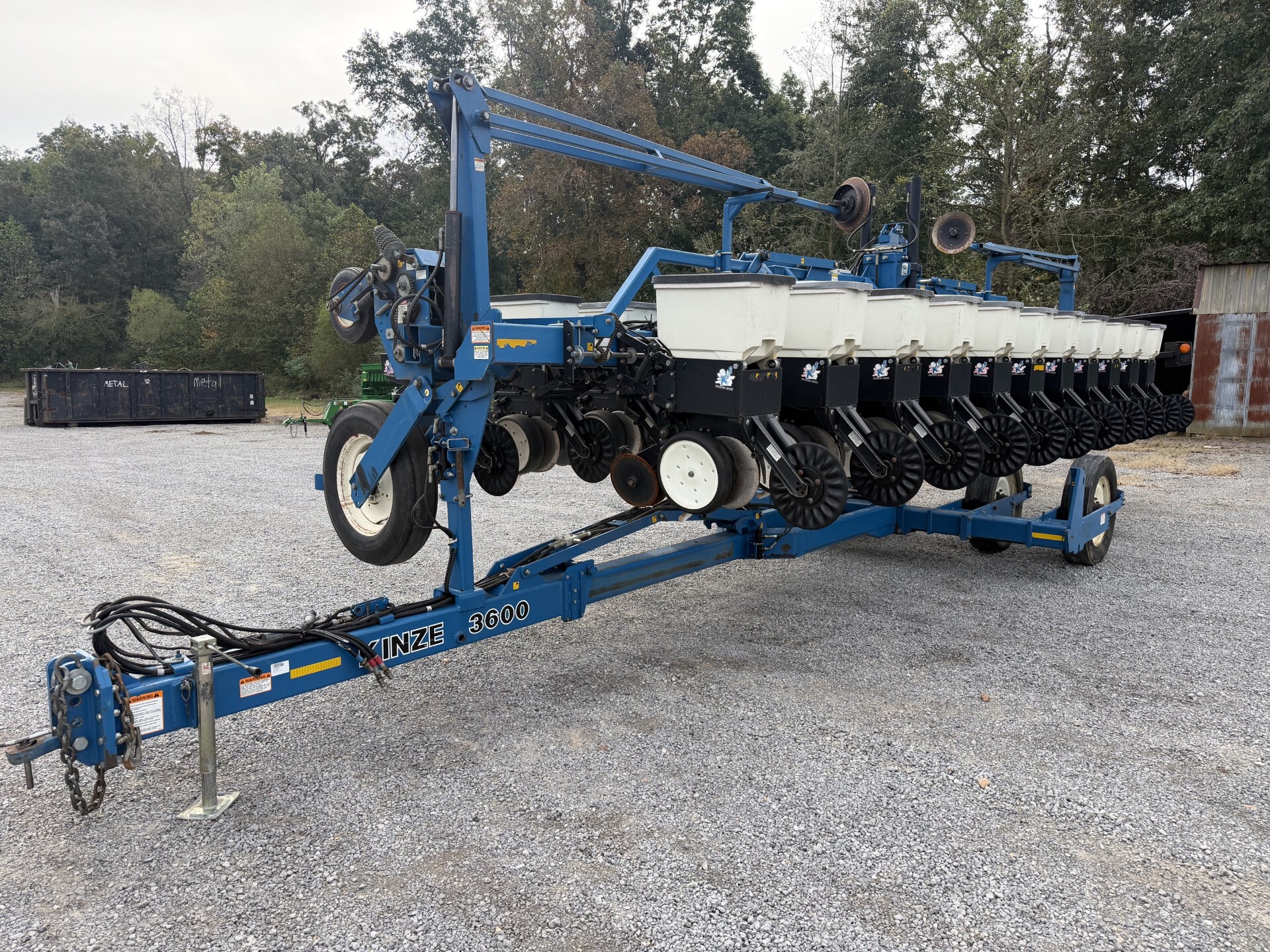 2006 Kinze 3600