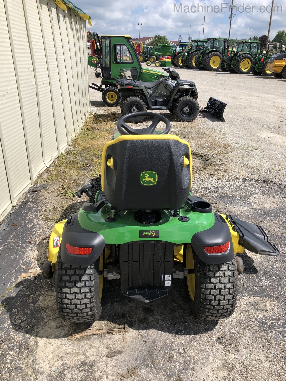 Equipment Details 2018 John Deere E180