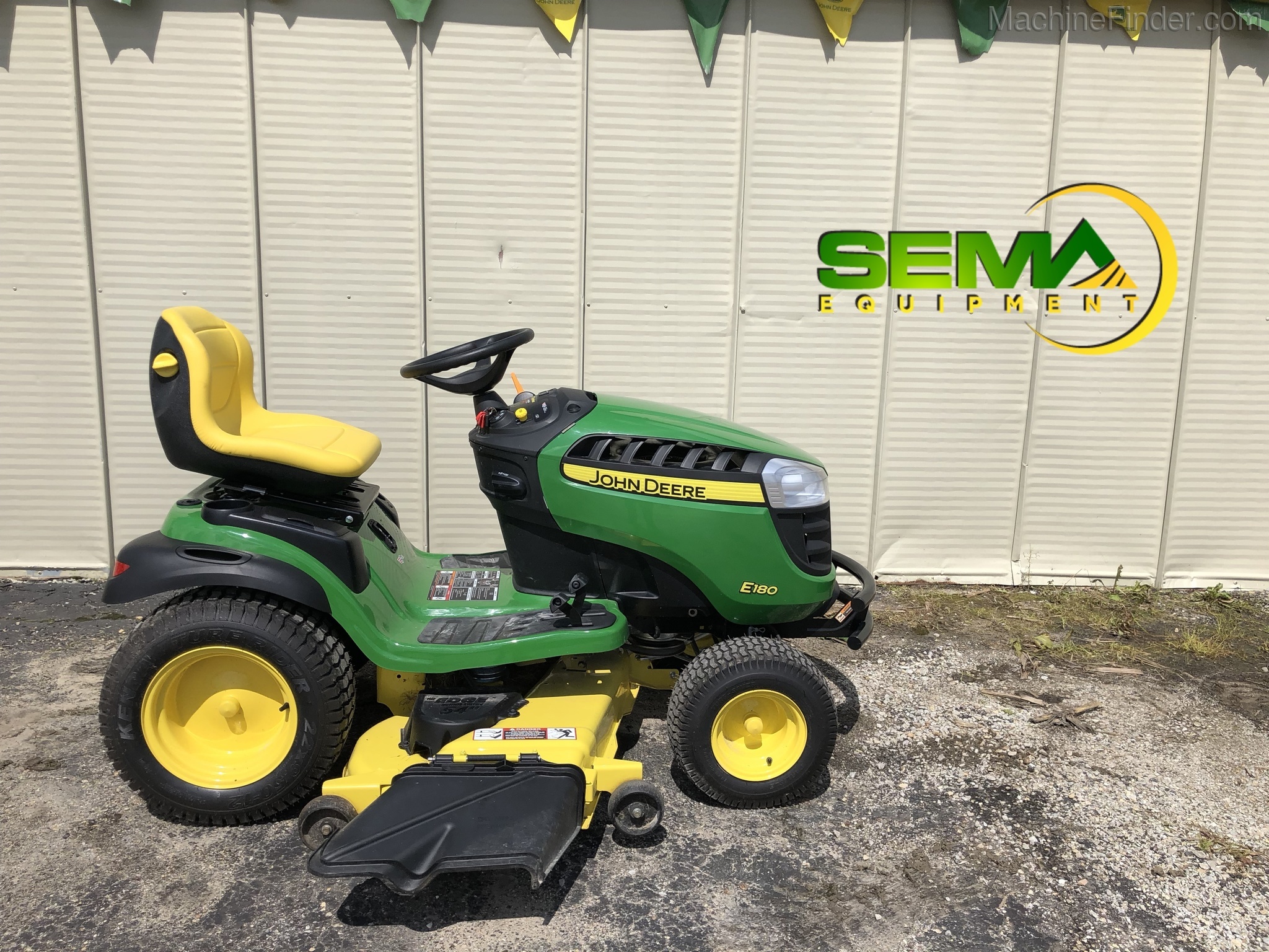 Equipment Details 2018 John Deere E180
