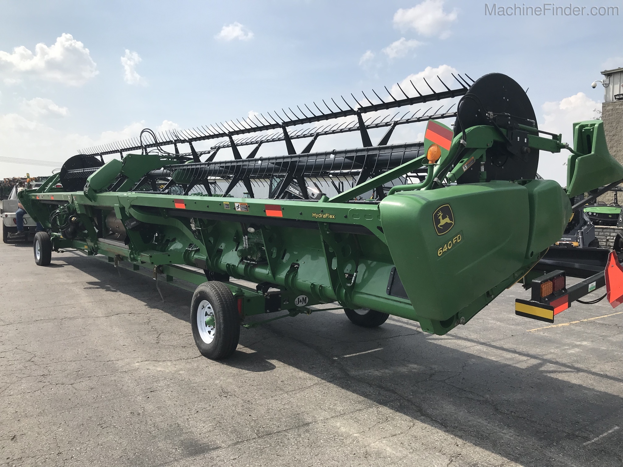 2013 John Deere 640FD Image 4