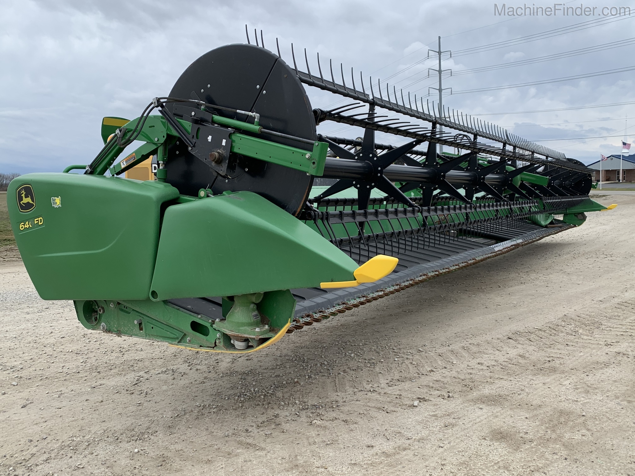 2014 John Deere 640FD Image 1