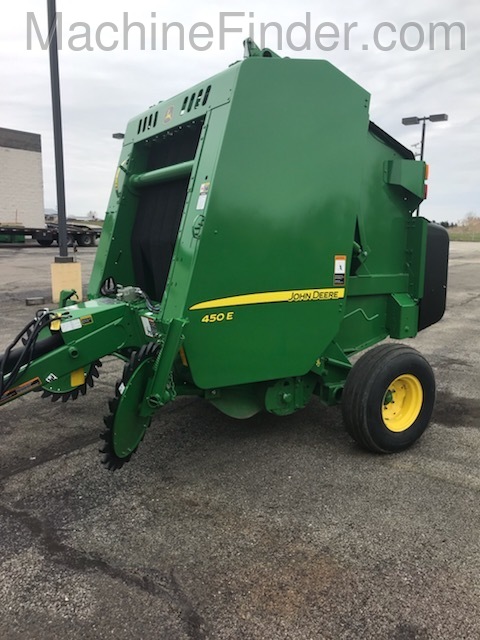 2019 John Deere 450E Image 1