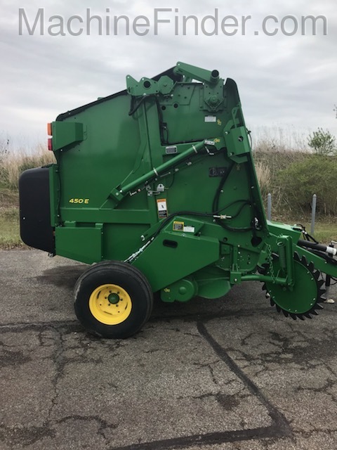2019 John Deere 450E Image 5