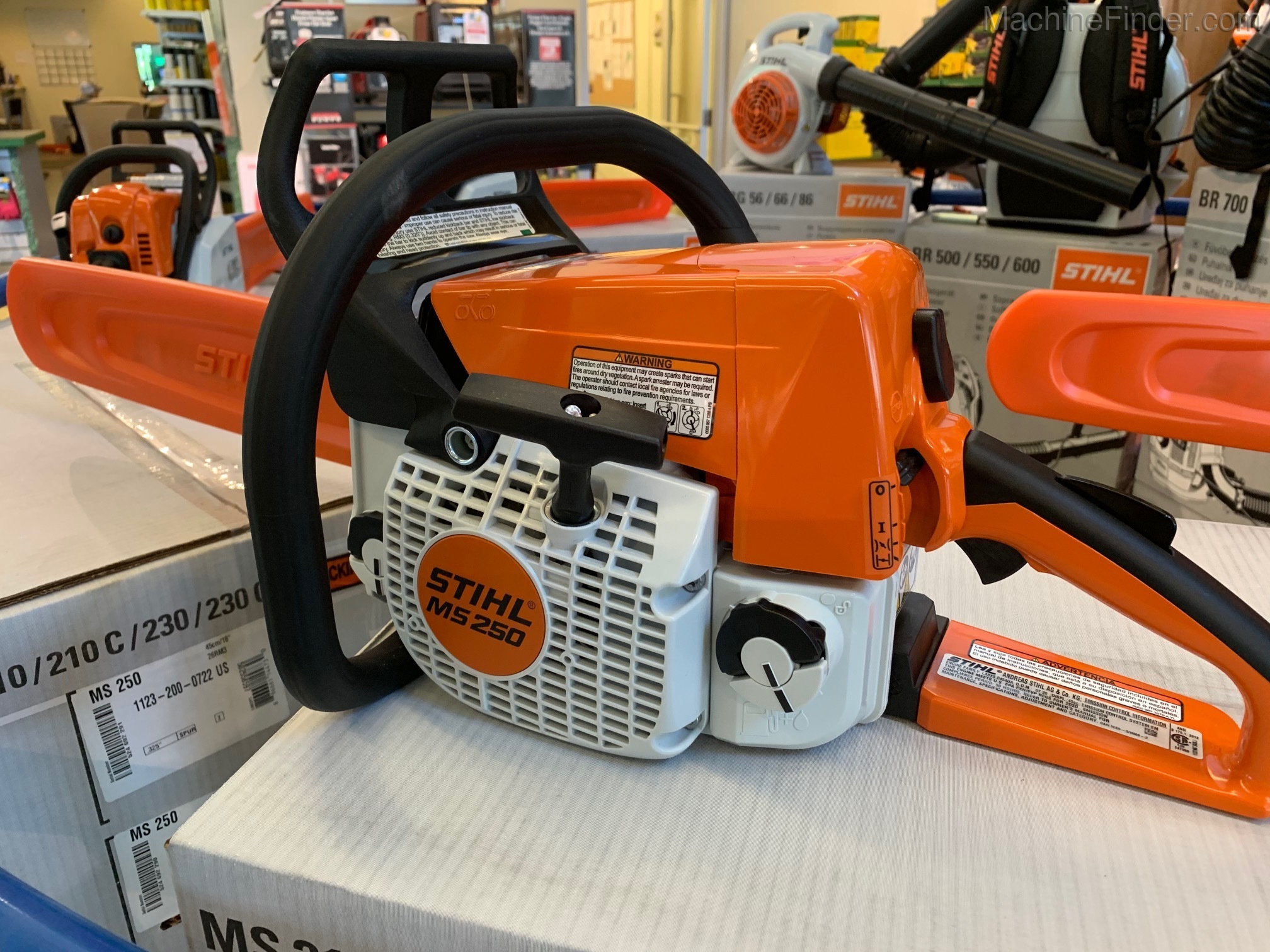 Stihl MS250 Image 2