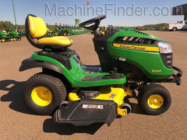 2020 John Deere S240 42
