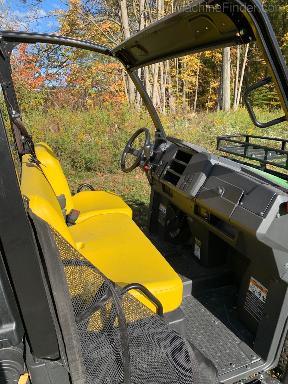 2019 John Deere XUV835E Image 5