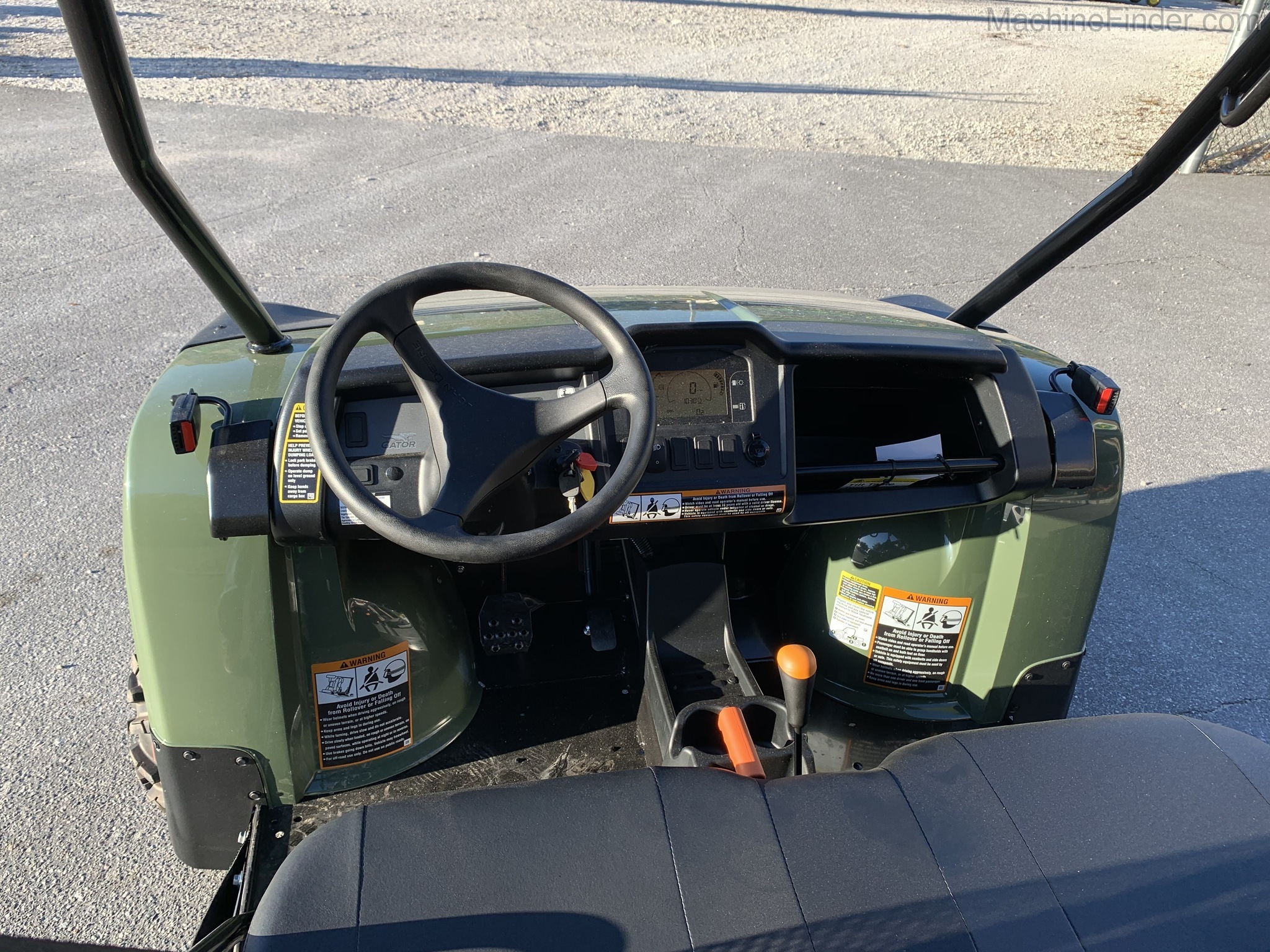 2021 John Deere 855M Image 7