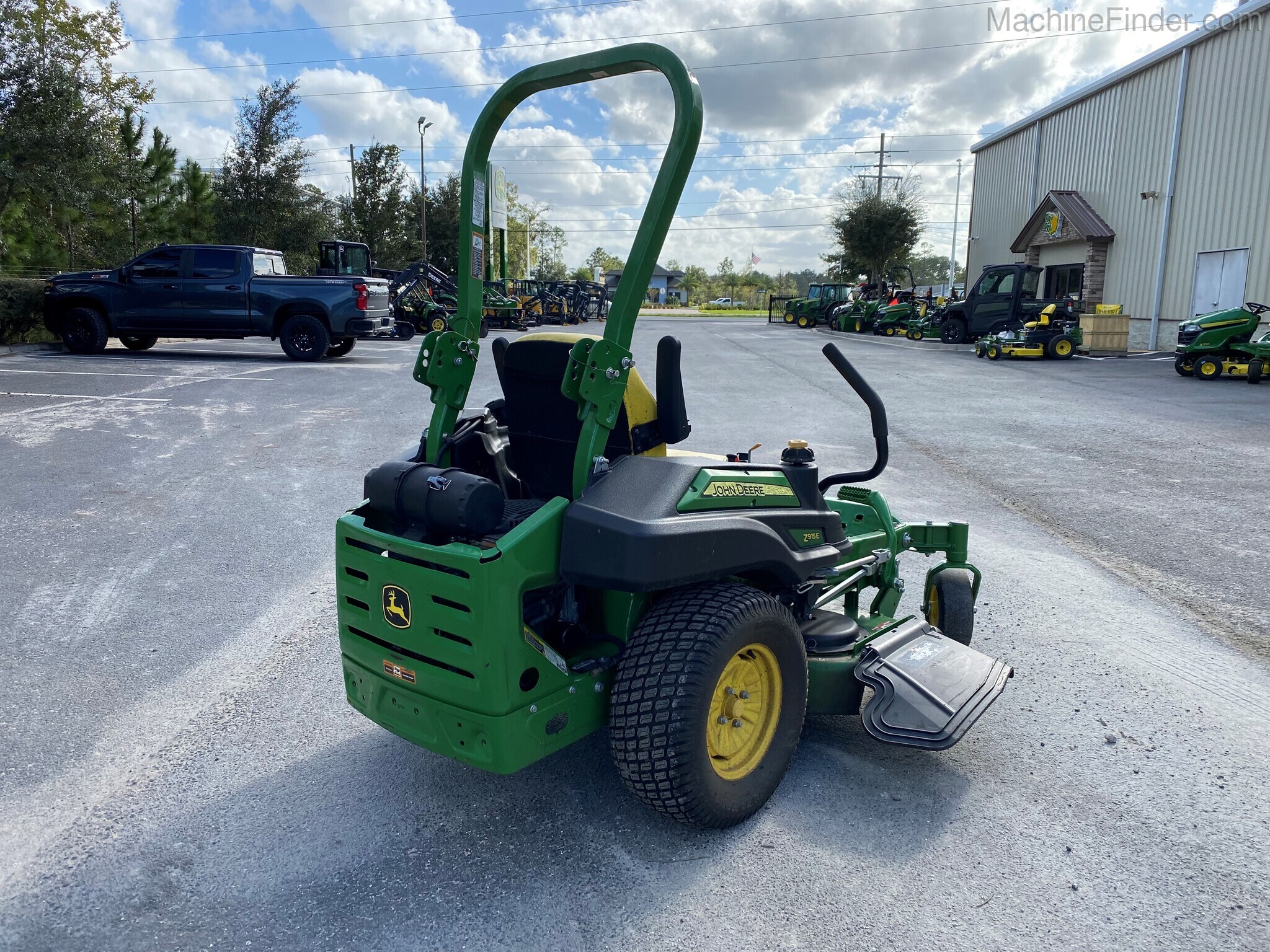2019 John Deere Z915E Image 2