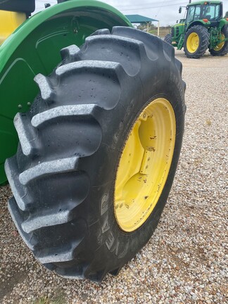 2013 John Deere 5085E Image 4
