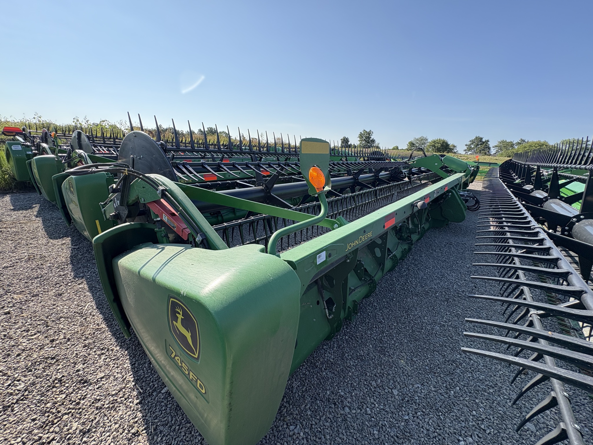 2020 John Deere 745FD Image 3