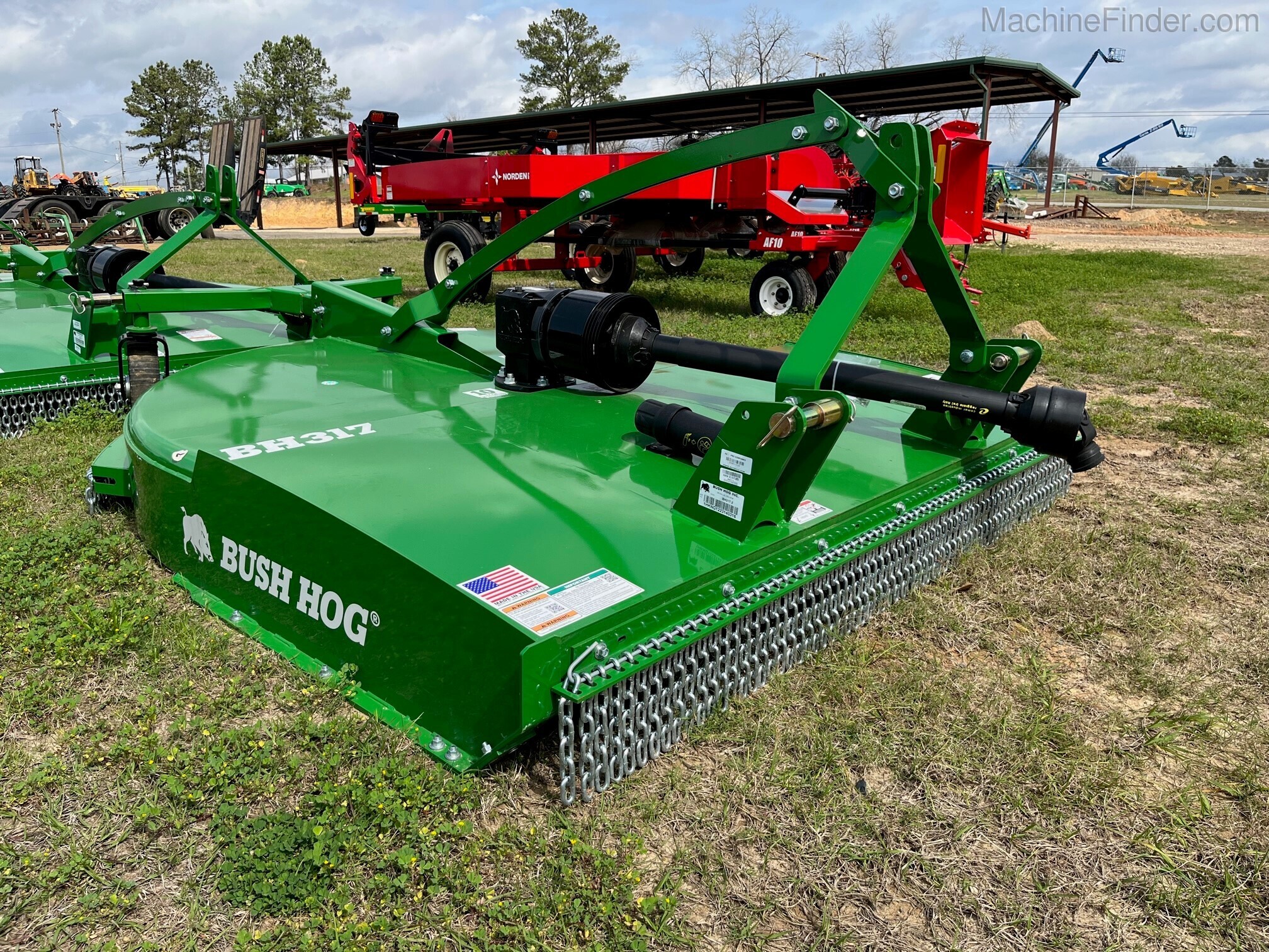 2025 Bush Hog BH317 | Rotary Cutters: Medium-Duty | MachineFinder