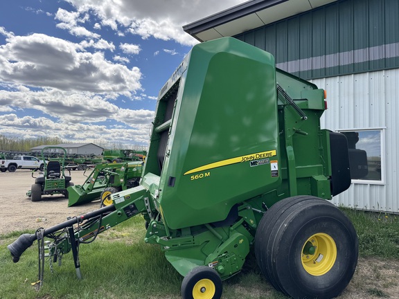 Used 2018 John Deere 560M Round Balers at Horizon Ag & Turf in Warburg, AB - Photo2