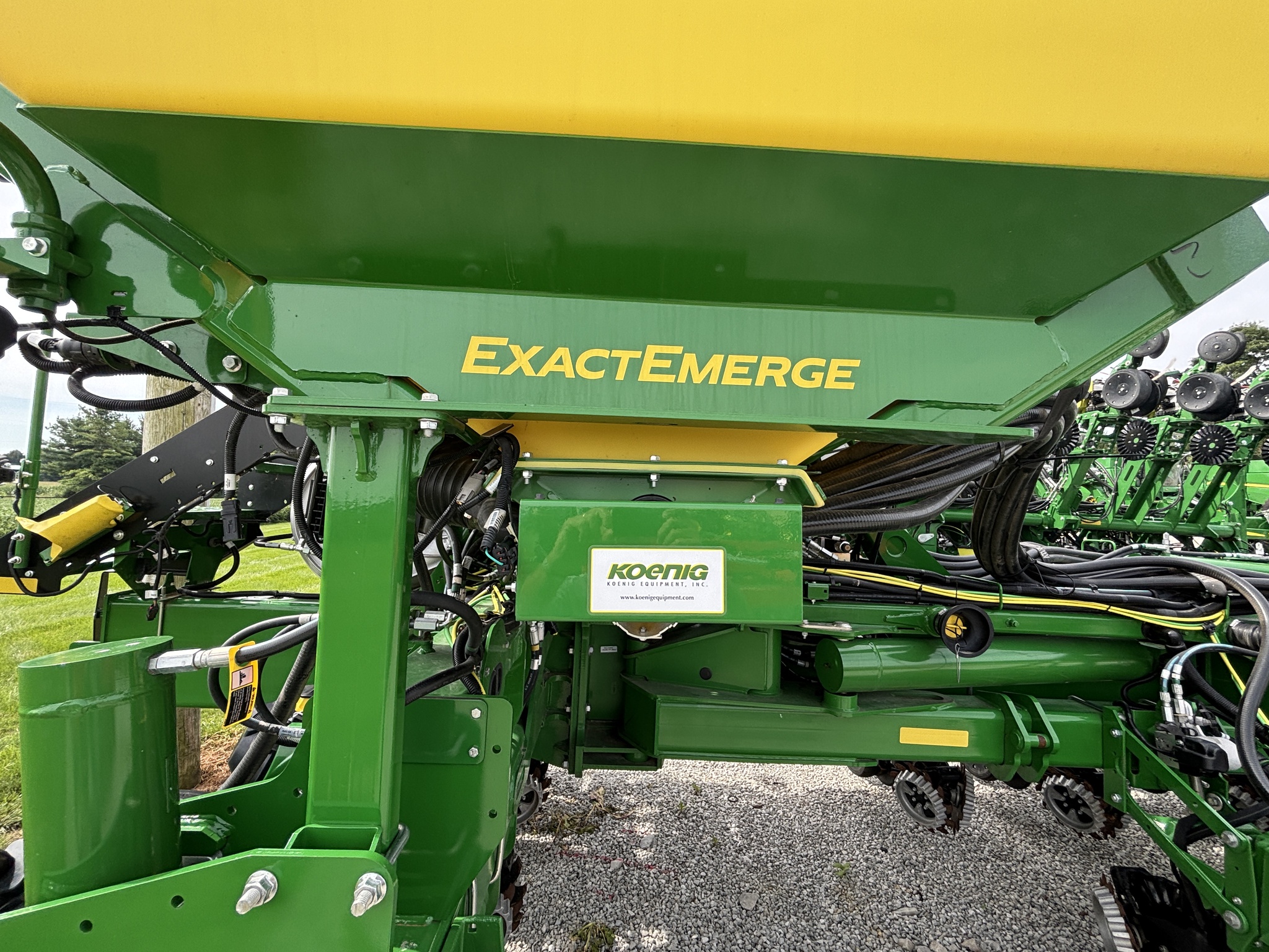 Used 2024 John Deere 1775NT Planters: Drawn at Koenig Equipment in Urbana, OH - PhotoXL5