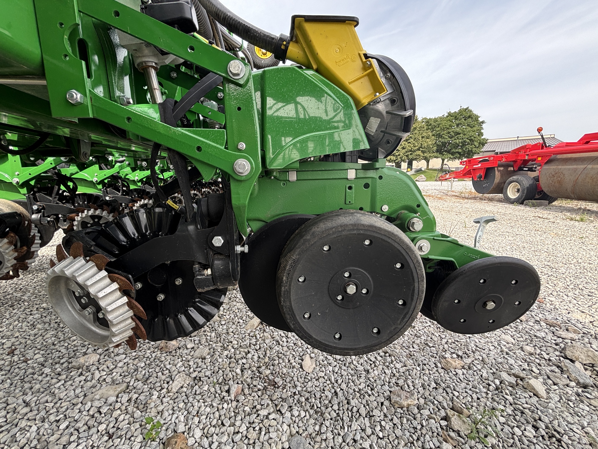 Used 2024 John Deere 1775NT Planters: Drawn at Koenig Equipment in Urbana, OH - PhotoXL12