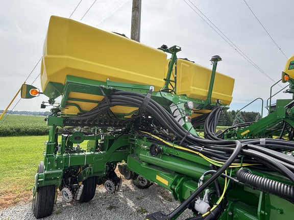 Used 2024 John Deere 1775NT Planters: Drawn at Koenig Equipment in Urbana, OH - Photo7