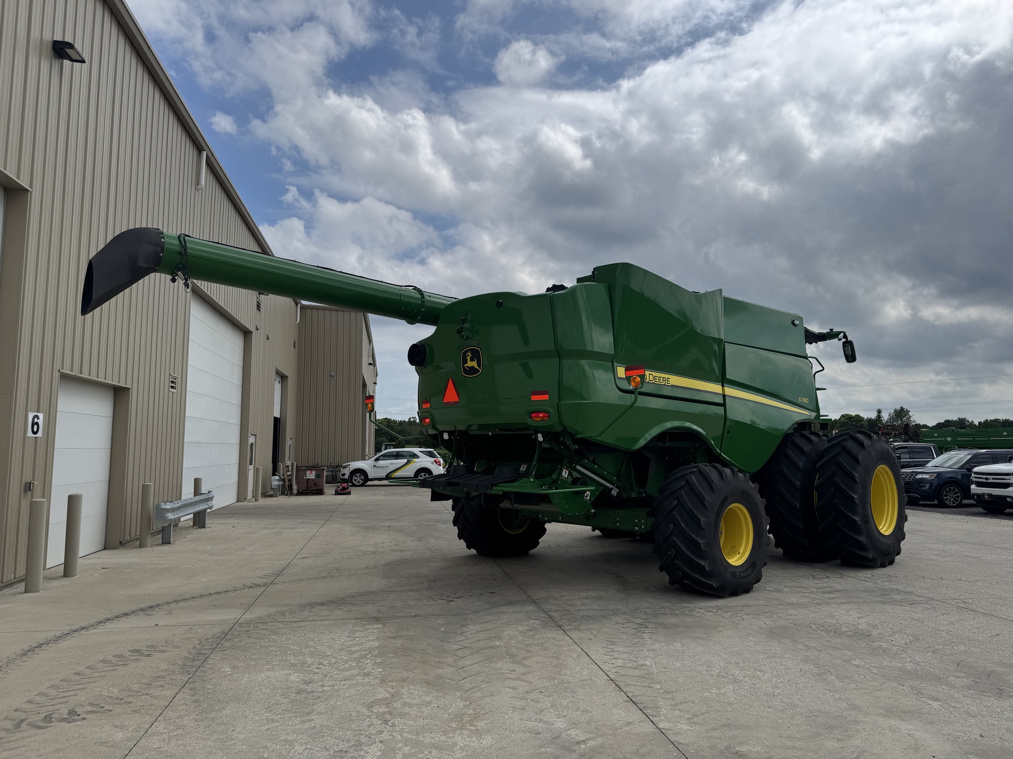 2023 John Deere S780 Image 5