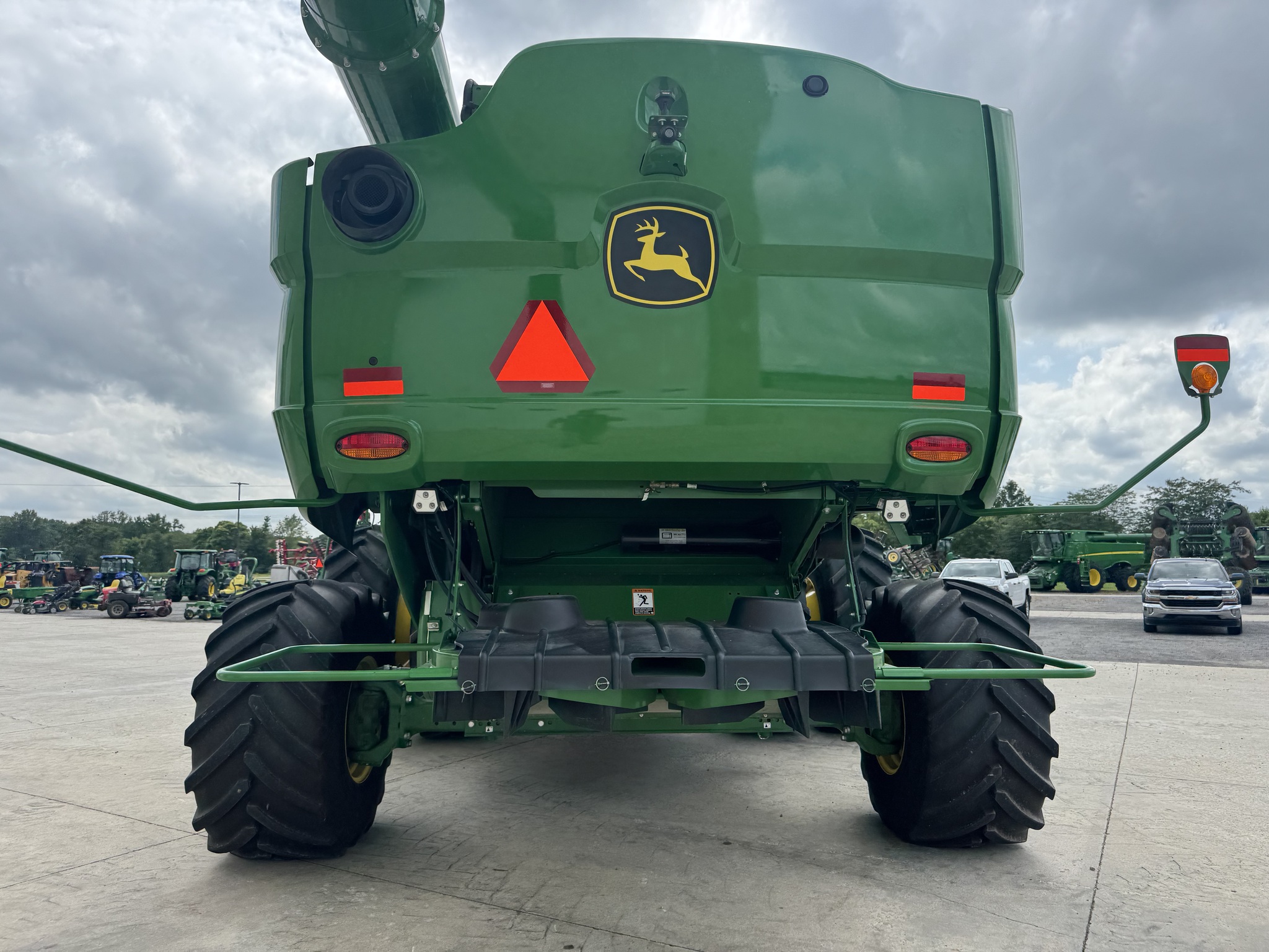 2023 John Deere S780 Image 7
