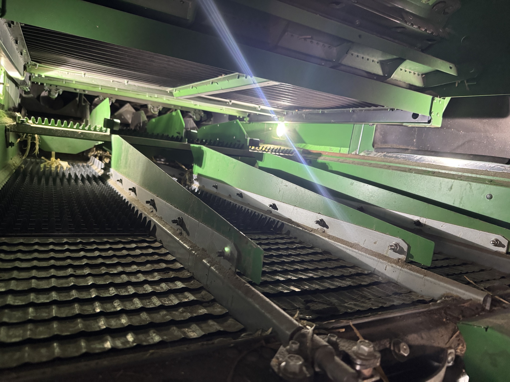 2023 John Deere S780 Image 24