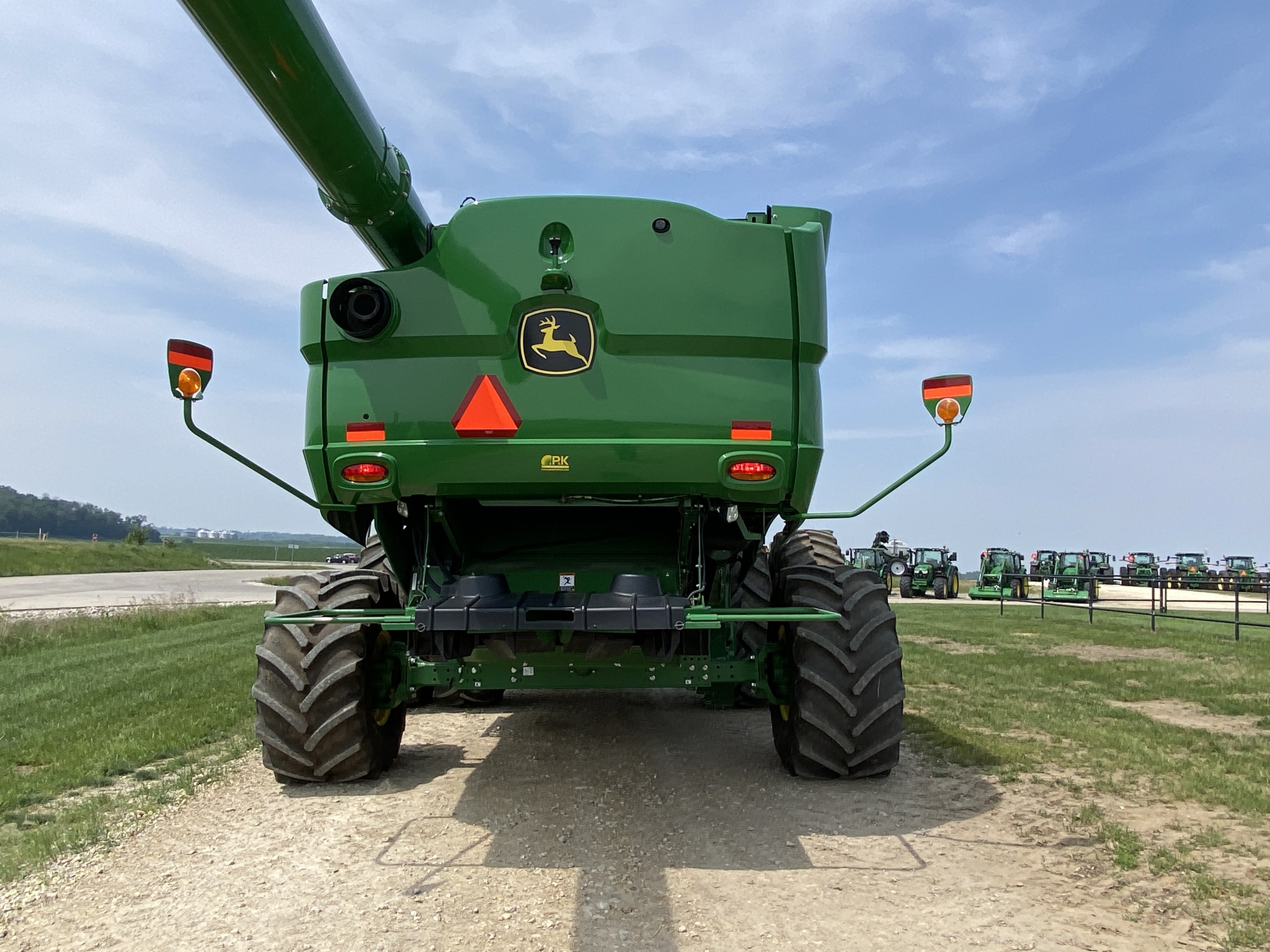 2023 John Deere S780 Image 6