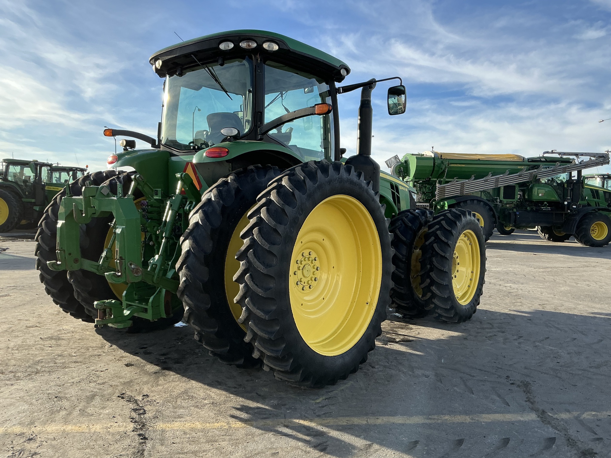 2014 John Deere 8360R Image 5
