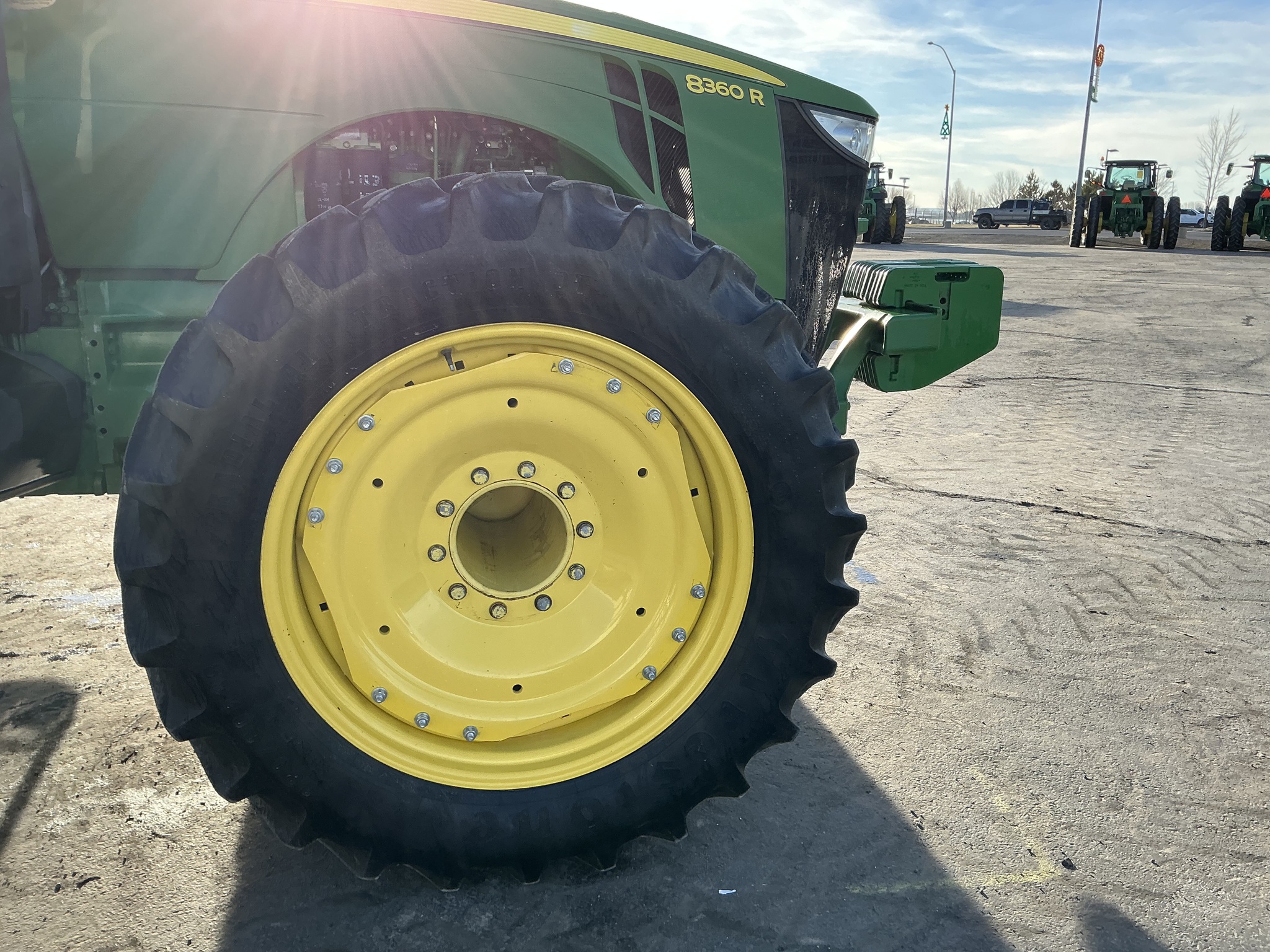2014 John Deere 8360R Image 15
