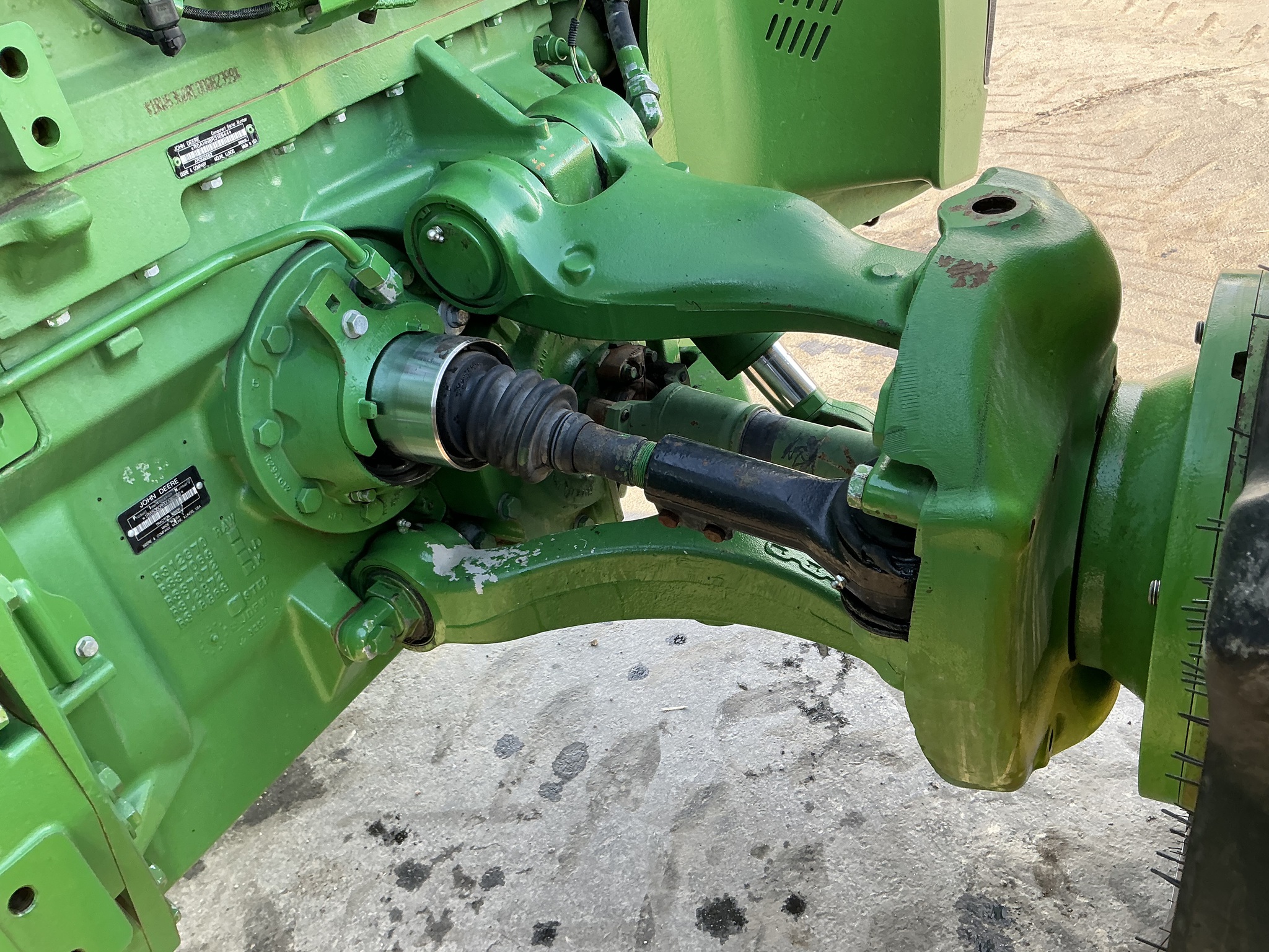 2014 John Deere 8360R Image 21