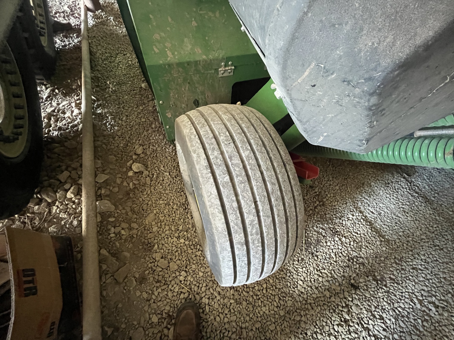 2024 John Deere C450 Image 6