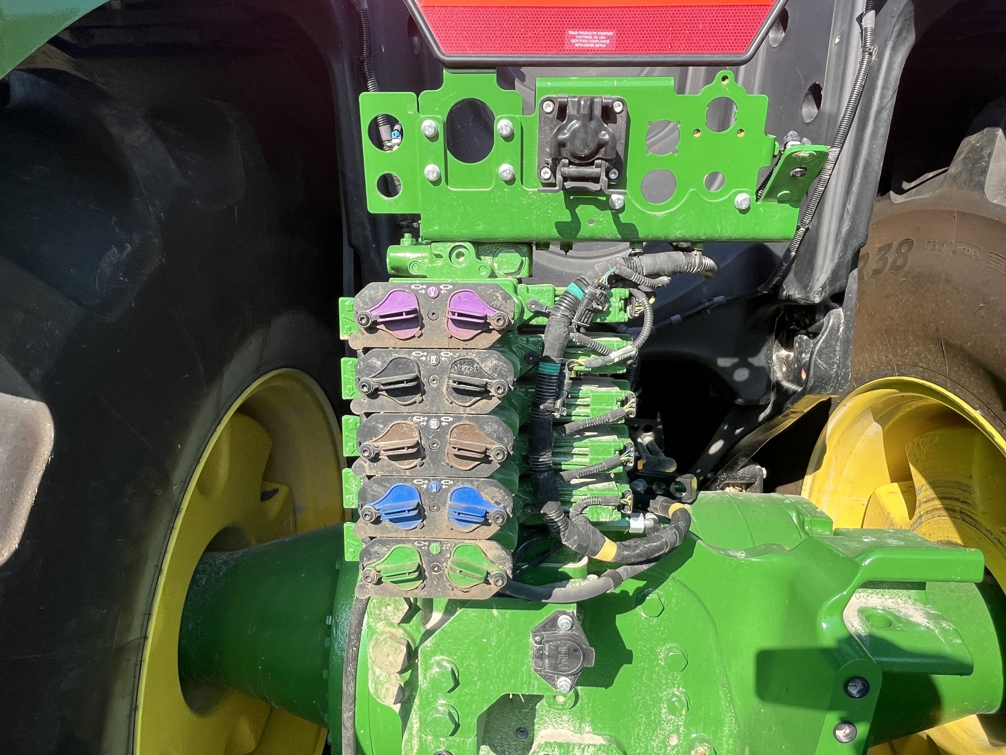  2024 John Deere 9R 540 at Heritage Tractor in Monmouth, IL