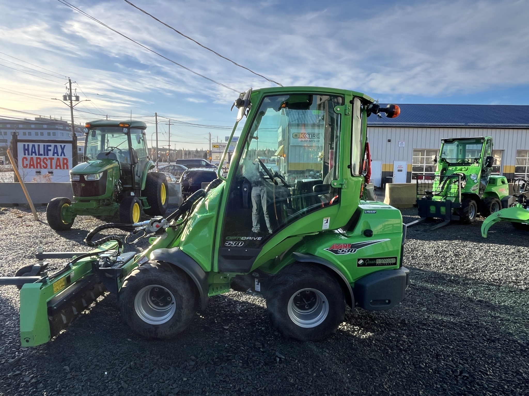 2023 Avant M530 Image 9