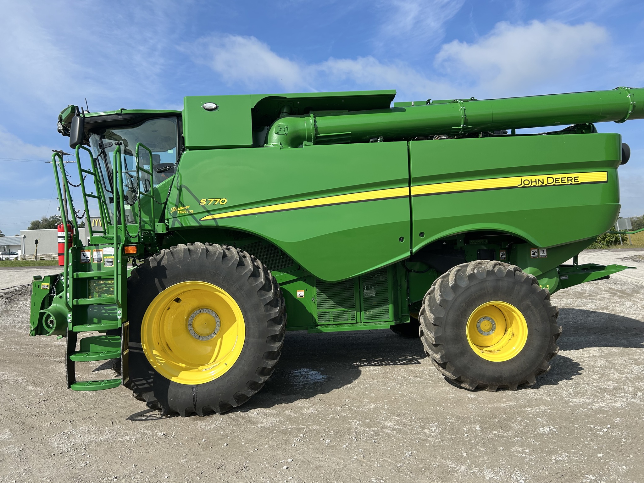  2024 John Deere S770 at Heritage Tractor in Seneca, KS