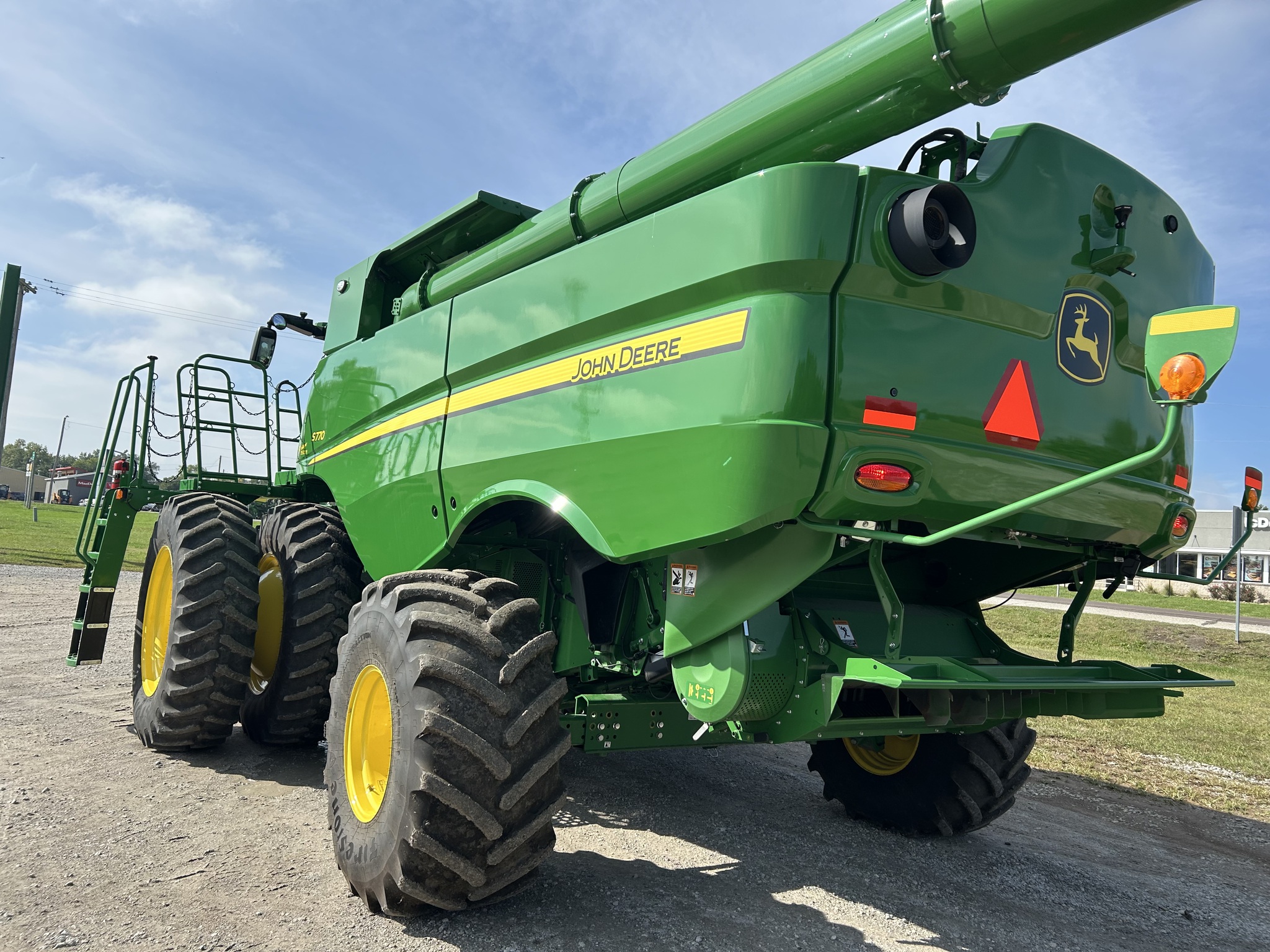  2024 John Deere S770 at Heritage Tractor in Seneca, KS