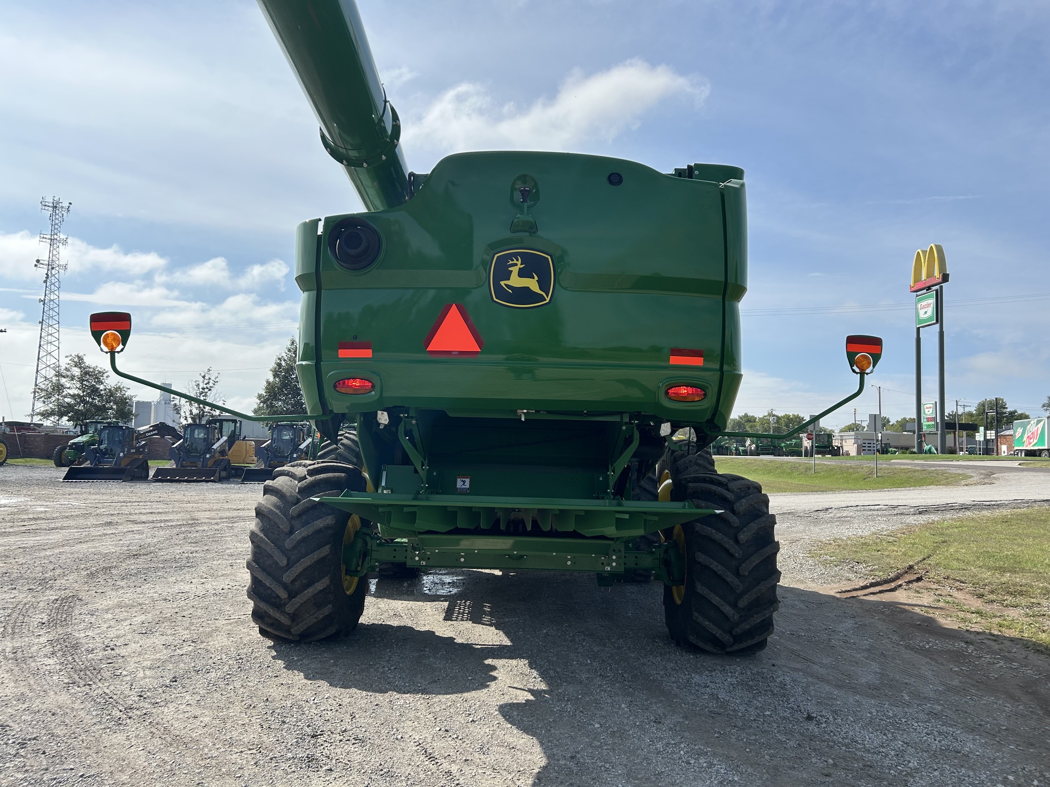  2024 John Deere S770 at Heritage Tractor in Seneca, KS