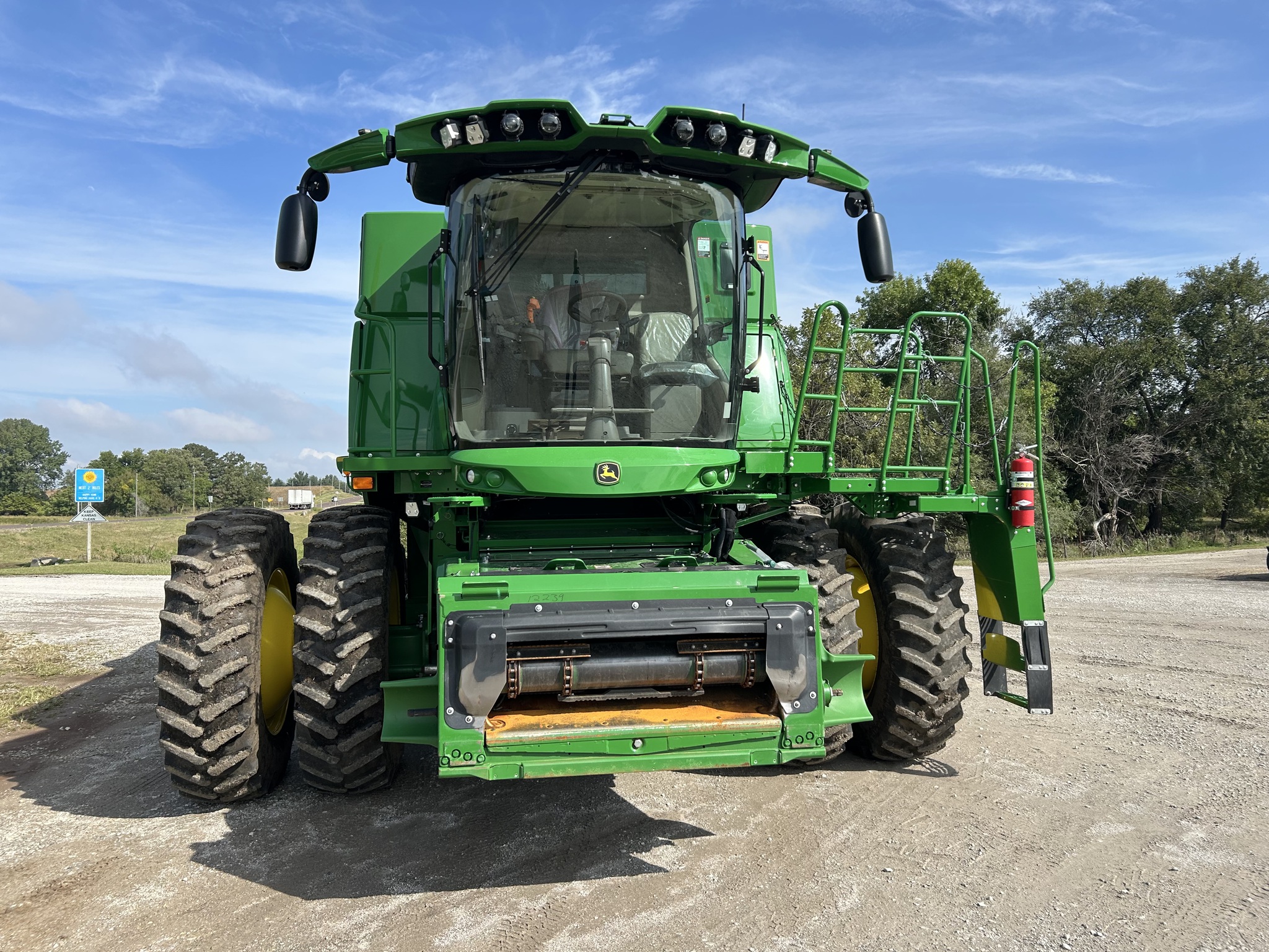  2024 John Deere S770 at Heritage Tractor in Seneca, KS