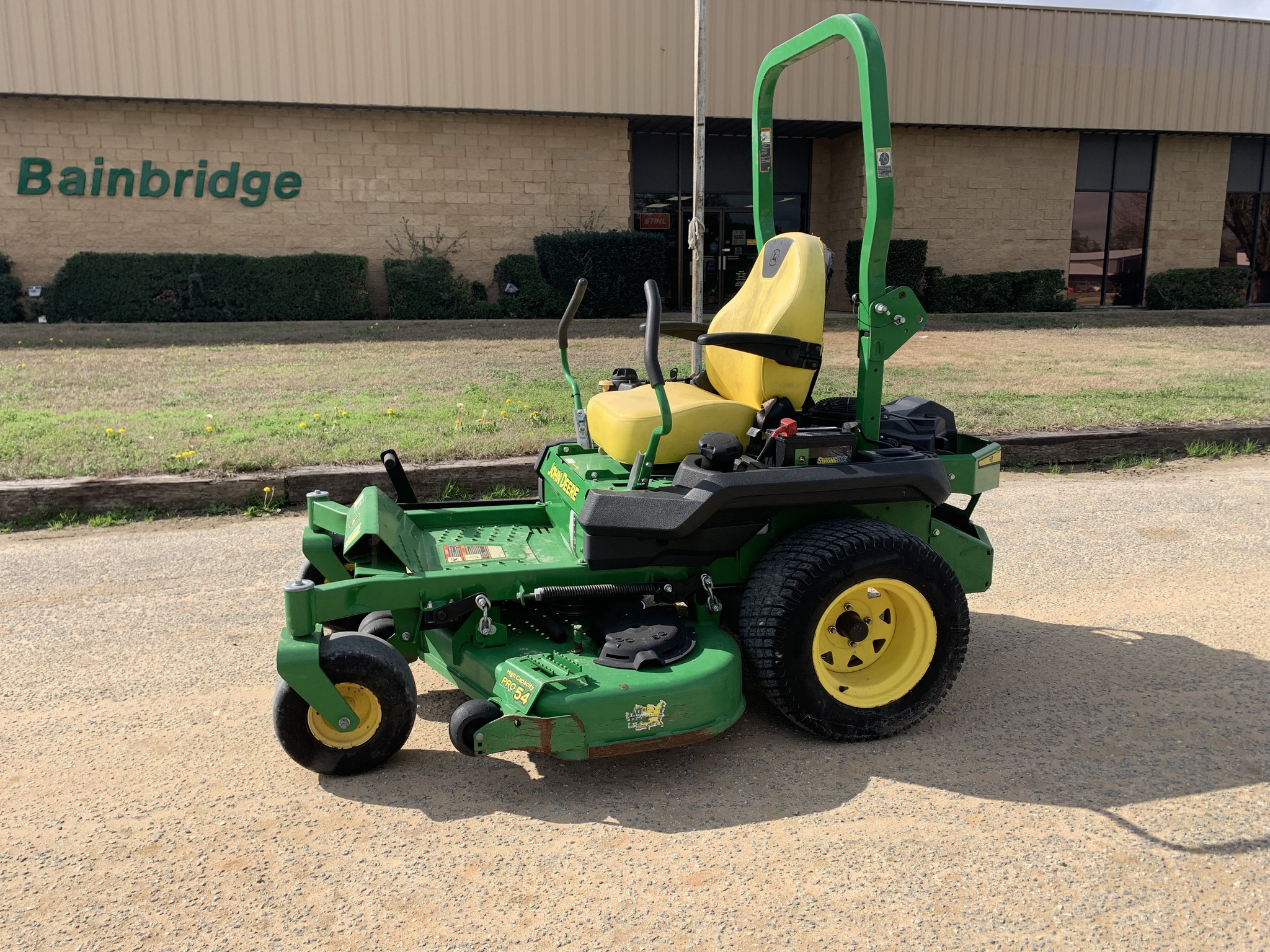 2019 John Deere Z730M Image 2