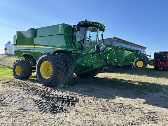 Used 2020 John Deere S790 Combines at Horizon Ag & Turf in Warburg, AB - Photo4