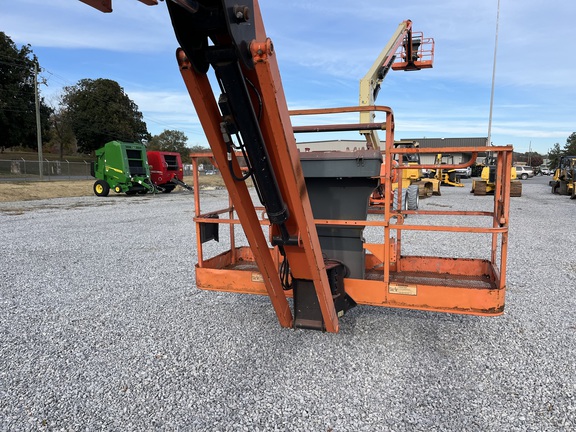 2018 JLG 460SJ-9