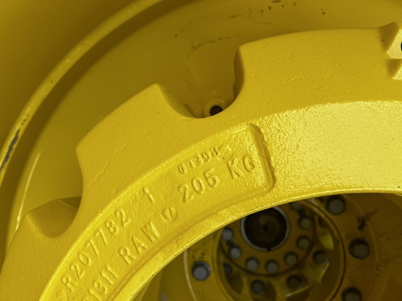 2024 John Deere 9R 640 - Photo15