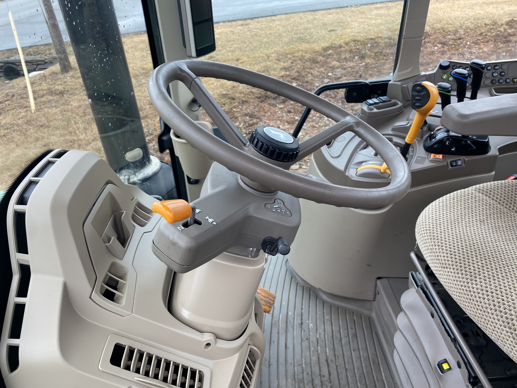 2024 John Deere 6155M Image 10