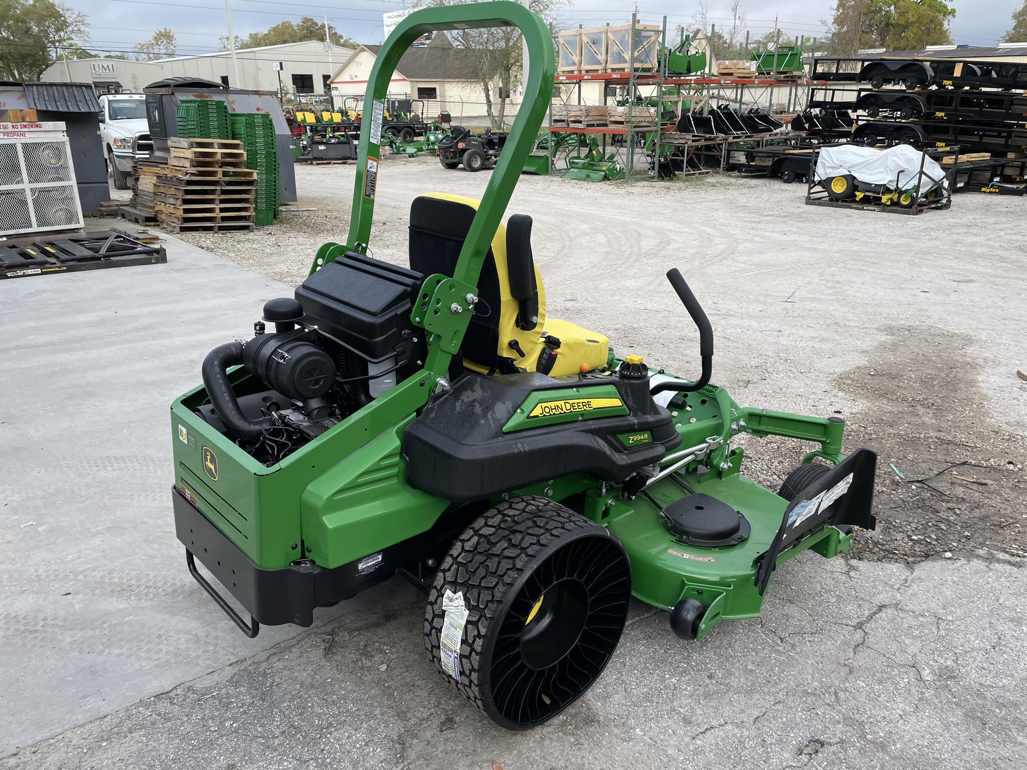 2025 John Deere Z994R Image 3