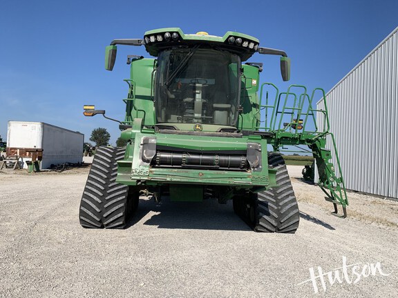 Photo of 2024 John Deere X9 1100