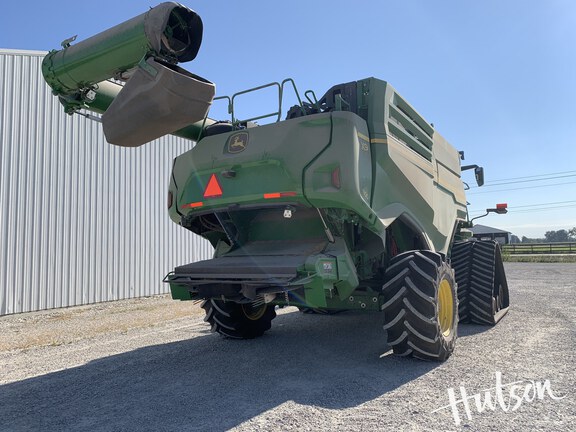 Photo of 2024 John Deere X9 1100