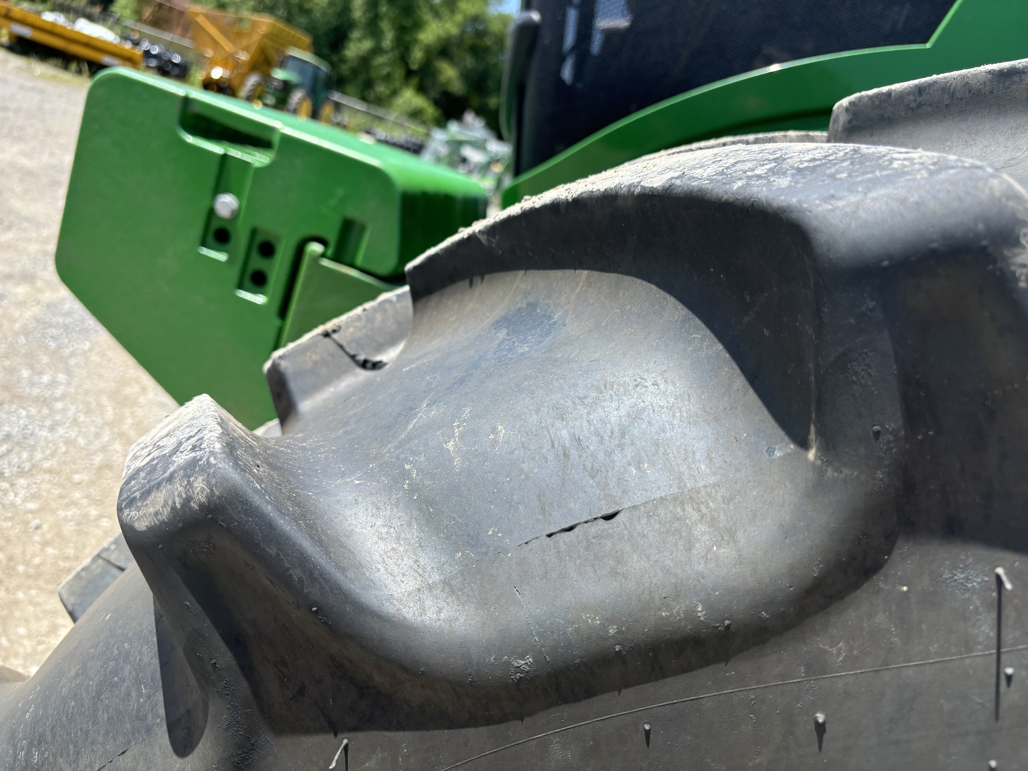 2024 John Deere 6R 215 Image 13
