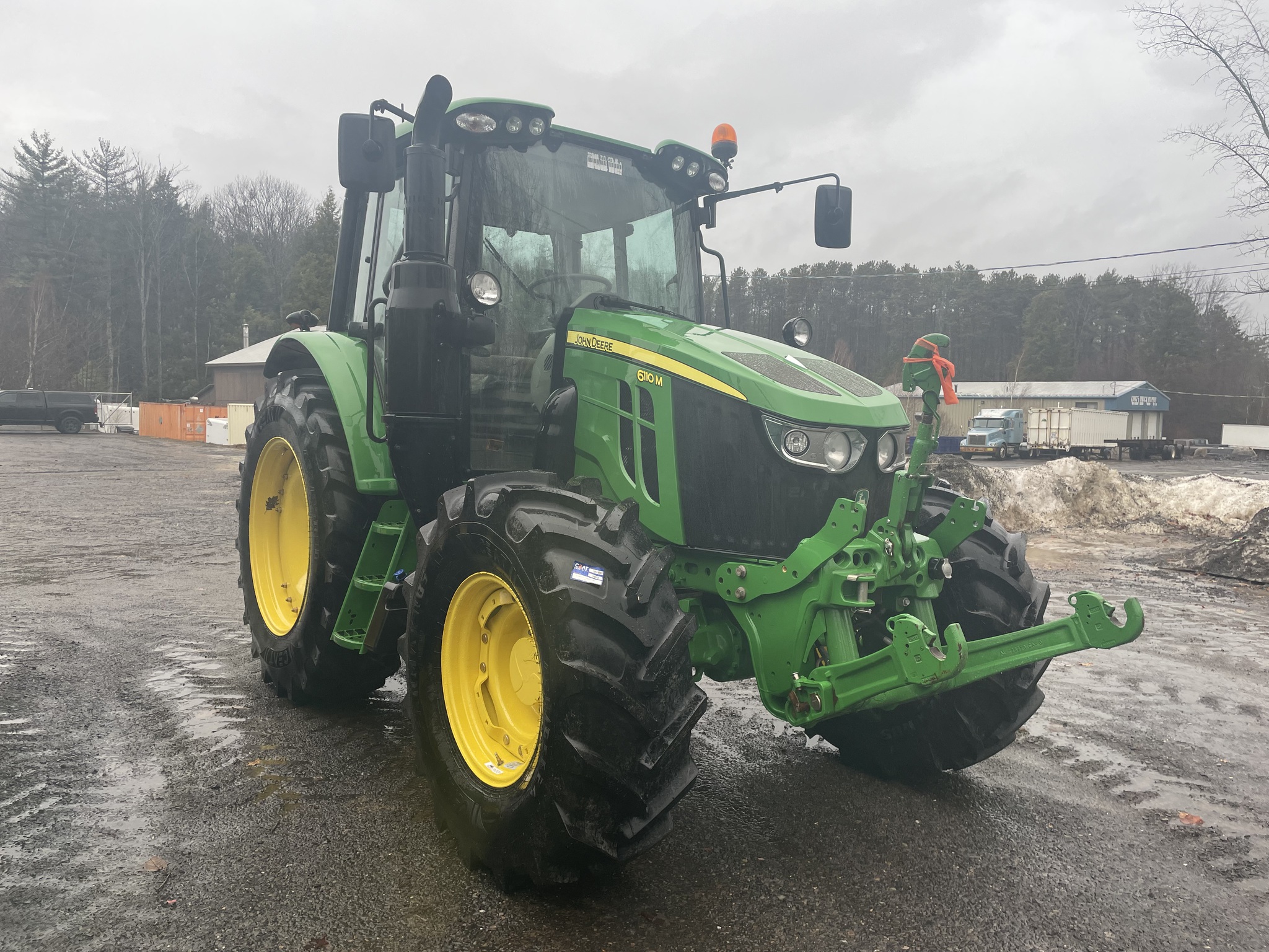 2020 John Deere 6110M Image 7