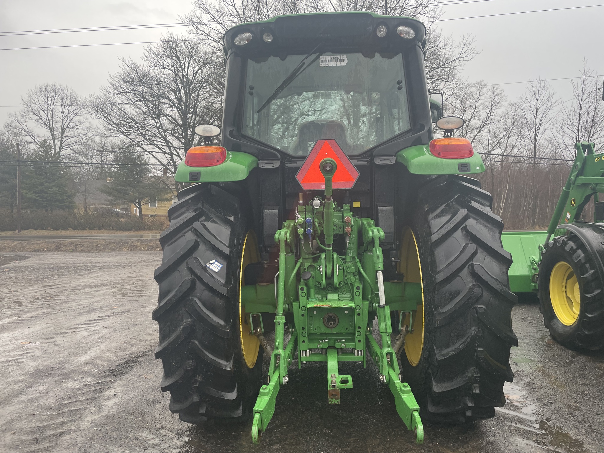 2020 John Deere 6110M Image 3