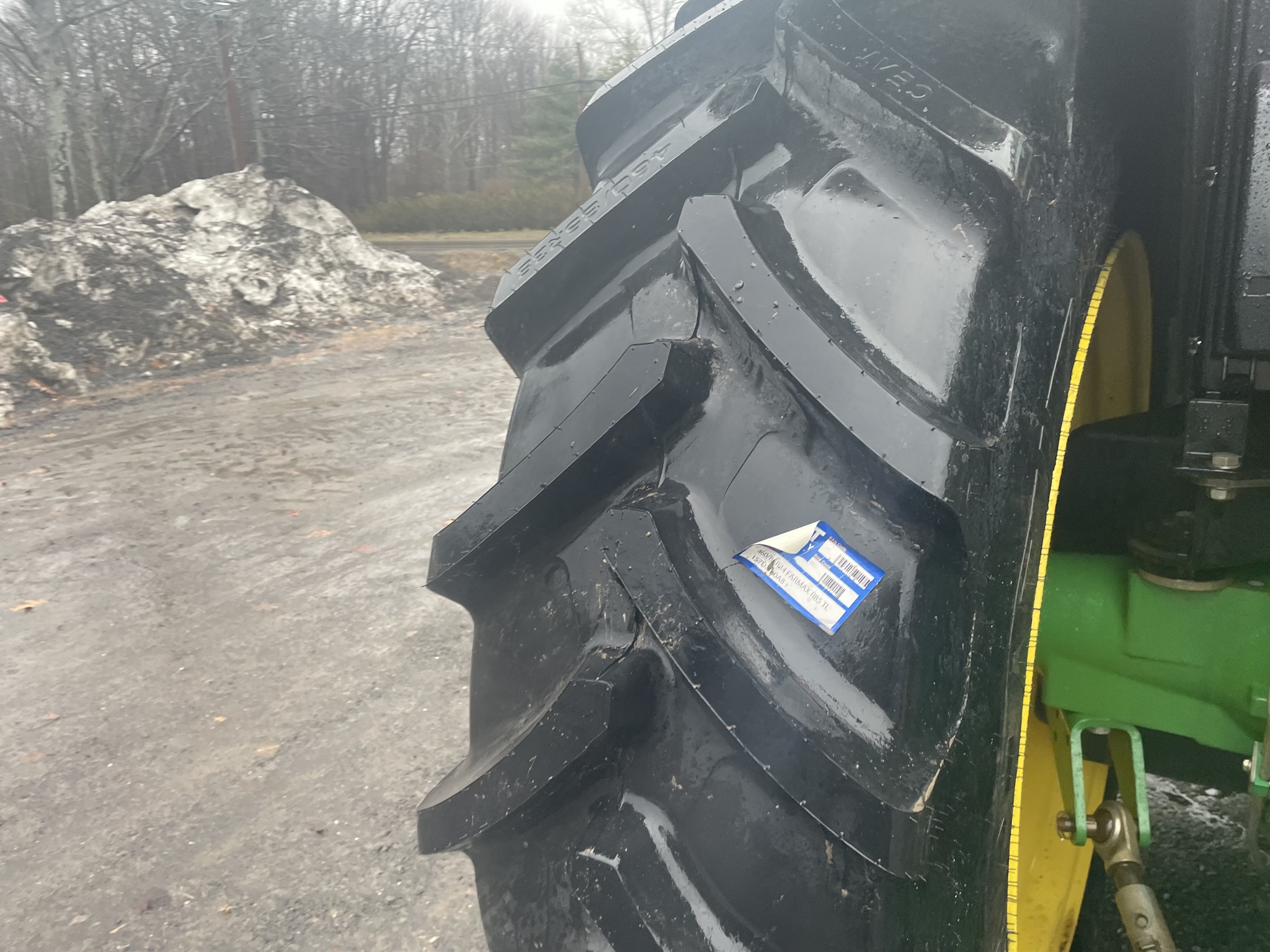 2020 John Deere 6110M Image 6