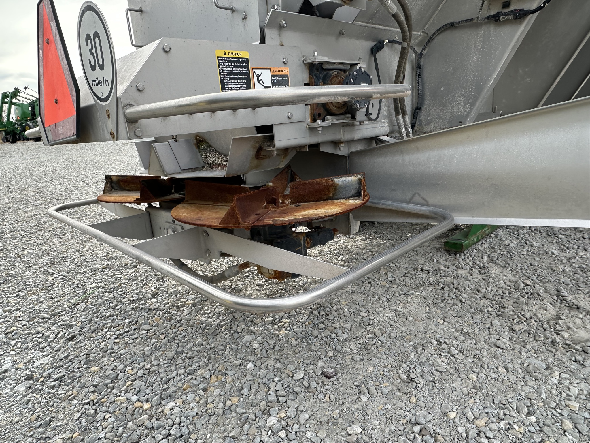 2022 John Deere DS30 Image 8