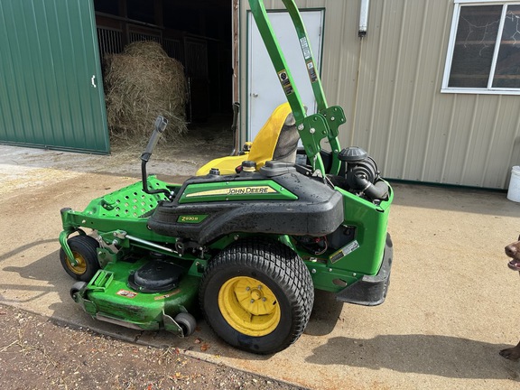 Photo of 2015 John Deere Z930R